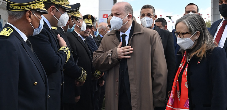 الذكرى ال64 لأحداث ساقية سيدي يوسف: الوزير الأول يغادر مدينة الكاف التونسية
