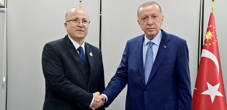 الوزير الأول يُستقبل بقونية من طرف الرئيس التركي