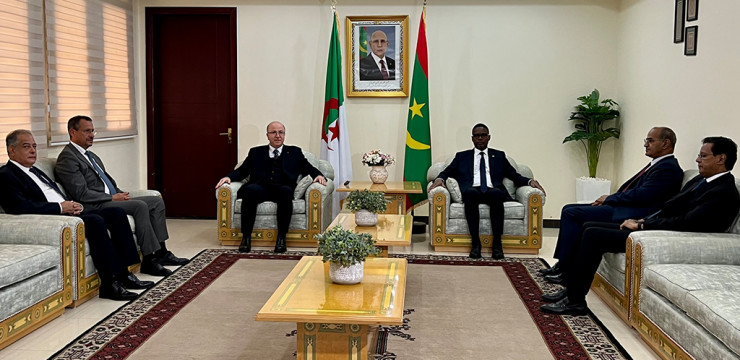 الوزير الأول يجري بنواكشوط محادثات مع نظيره الموريتاني