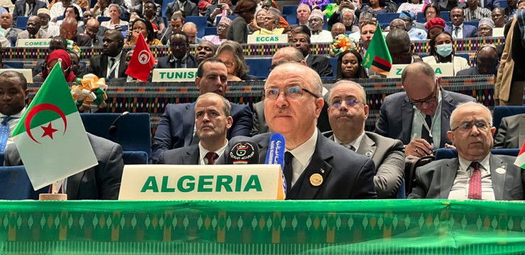 القمّة الاستثنائية للاتحاد الإفريقي: الوزير الأول يجدد انخراط الجزائر في مساعي تعزيز الصناعة والتصنيع في القارة