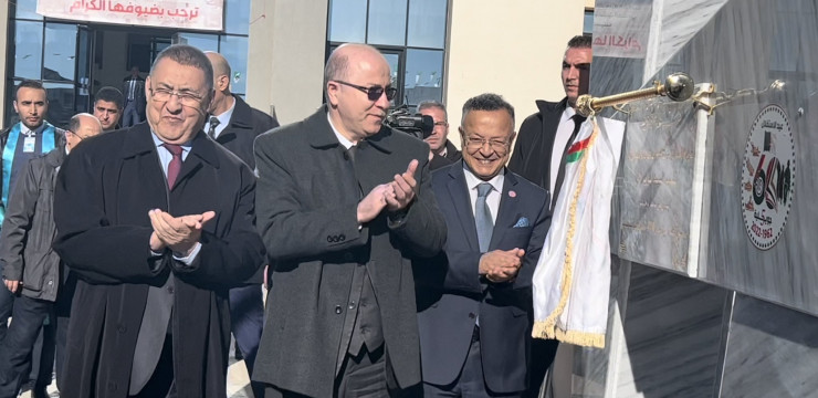 Le Premier Ministre visite un nombre de projets à Tissemsilt et rencontre des représentants de la société civile