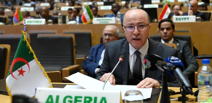 قمة الاتحاد الإفريقي: رئيس الجمهورية يعلن عن ضخ مليار دولار للوكالة الجزائرية للتعاون الدولي لتمويل مشاريع تنموية في القارة