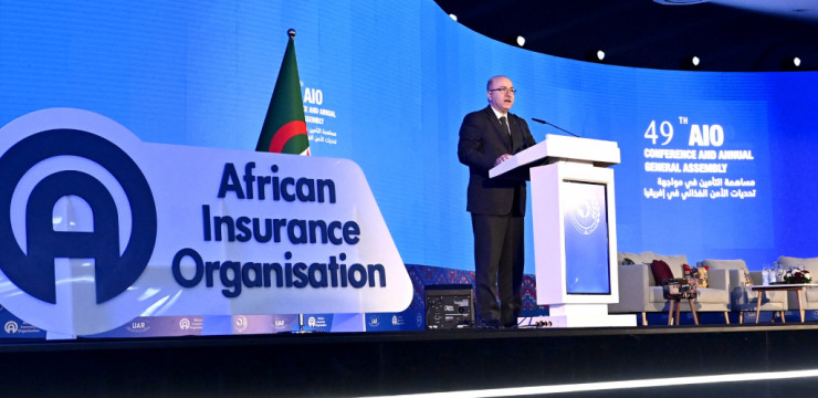 الوزير الأول يشرف على افتتاح مؤتمر "مساهمة التأمينات في مواجهة تحديات الأمن الغذائي في إفريقيا"